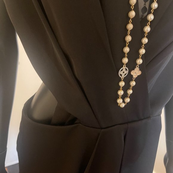Collette's Closet | Sleek, Sexy, Classy Black Cocktail Dress (Never Worn) - Picture 7 of 11
